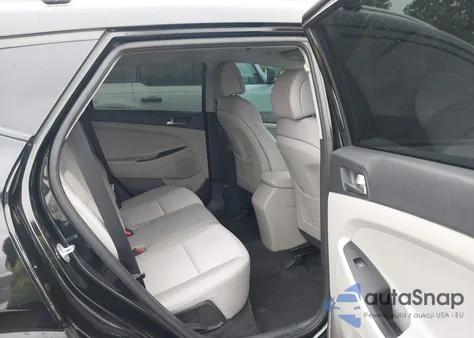 2017 Hyundai Tucson Se из США, поврежденный, VIN KM8J3CA41HU386541